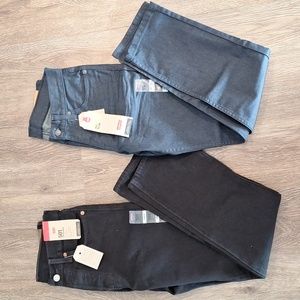 Two pairs mens Levi jeans, 28x30